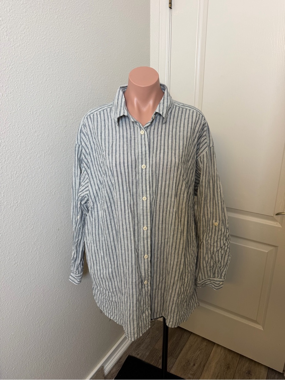 Duluth Trading Co. Blue and White Striped Women's Button-Down Shirt